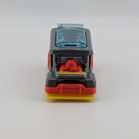 Hot Wheels Road Bandit (2019) – HW Art Cars - Picture 3 of 5